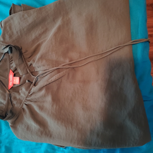 Blouse - Picture 3 of 3